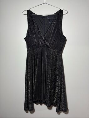 Kardashian Kollection Black Gold A-Line Dress Size L Metallic Shimmer Pleated